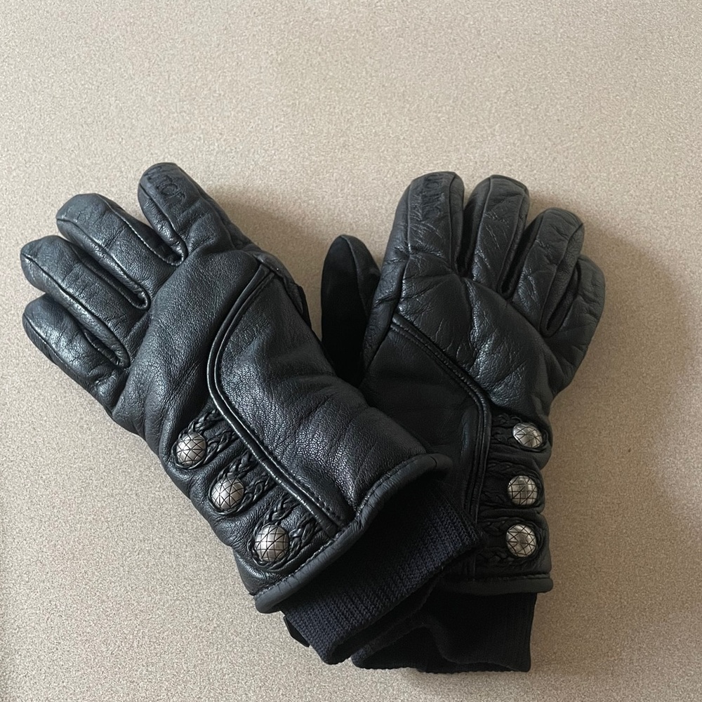 BURTON real leather gloves